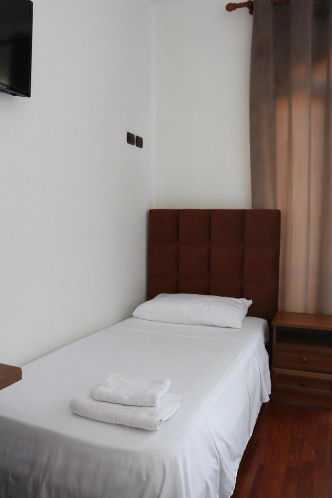 Grand Hotel Kruje Ngoại thất bức ảnh